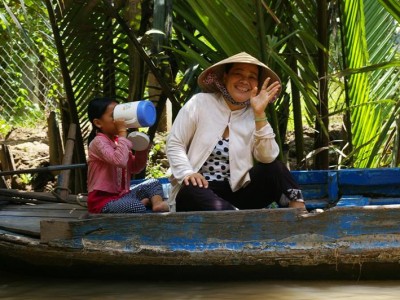 vietnam woman mekong