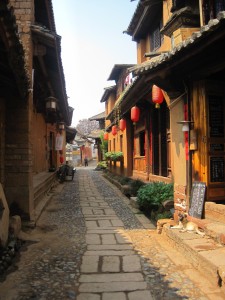china-shaxi-lantern-street