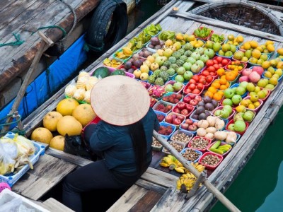 vietnam-floating-market